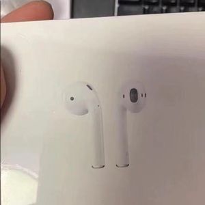 Apple AirPods